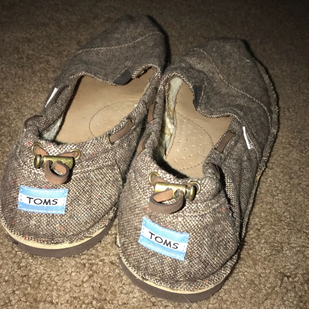 Men’s Slip on Toms